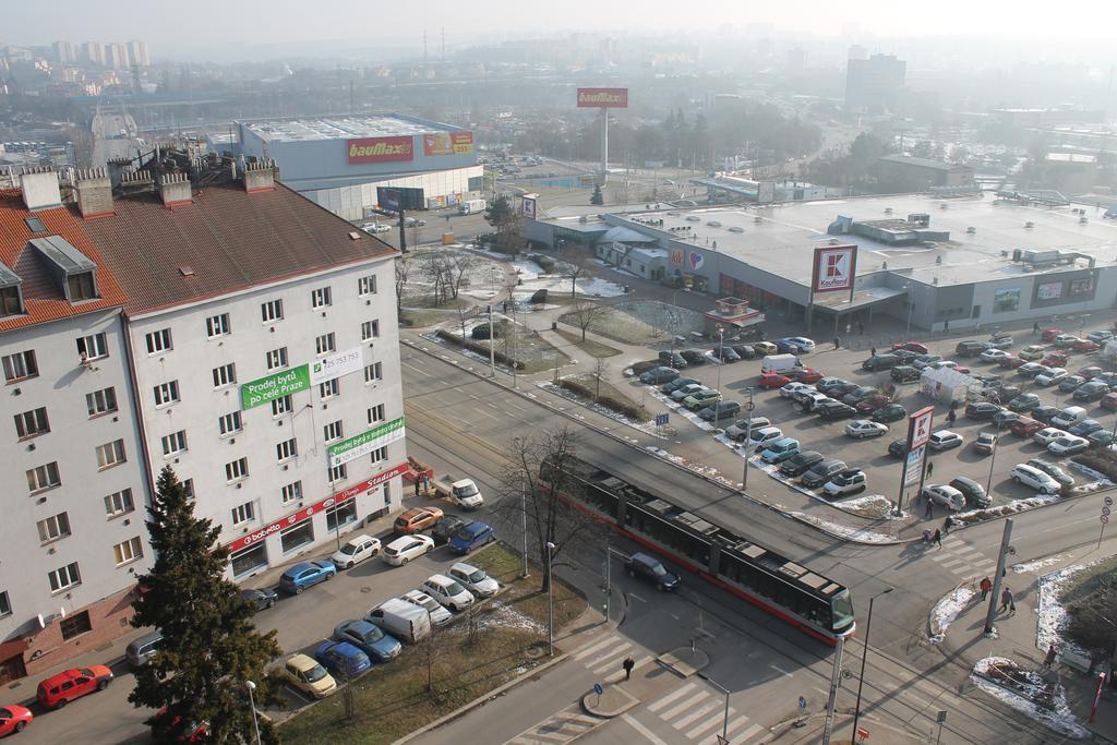 New Studio On V Doline 1 Прага Экстерьер фото