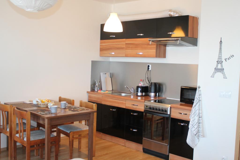 New Studio On V Doline 1 Прага Экстерьер фото